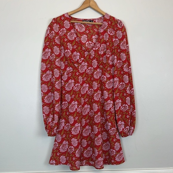 Nasty Gal Dresses & Skirts - Nasty Gal floral mini women’s size 6 mini dress